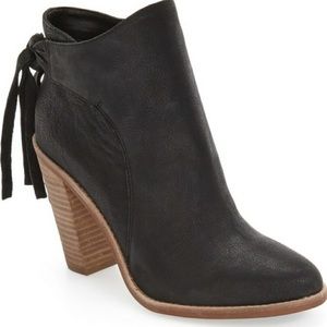 Vince Camuto Linford Bootie size 10 black leather